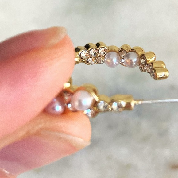 NEW! As Above So Below Pearl/Rhinestone Hoops ✨ - Picture 5 of 6